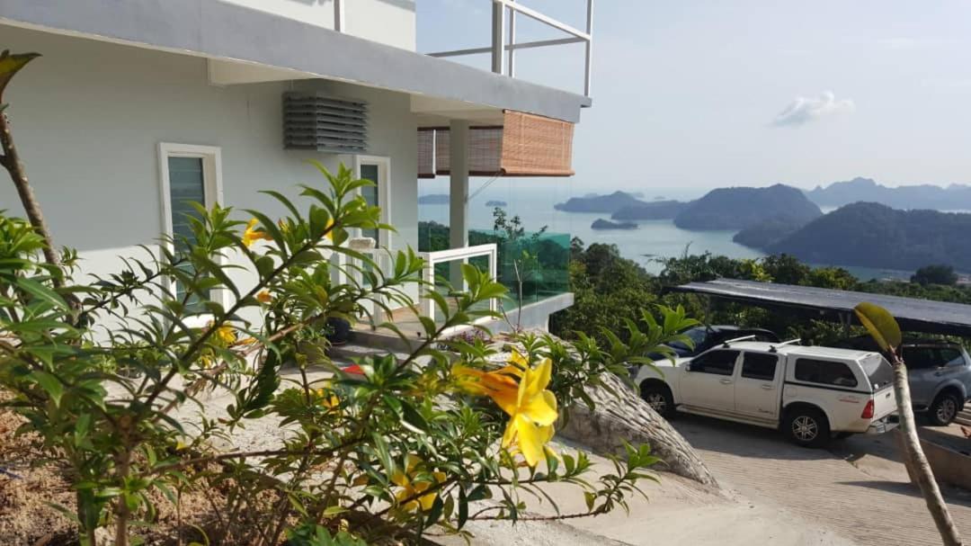 Veranda Nautica Bed & Breakfast Kuah Bagian luar foto